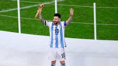 Lionel Messi promised to keep representing his nation